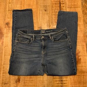 ✂️(3 for $25) Levi Strauss Signature Jeans Sz 18S Women’s Short Pants Curvy